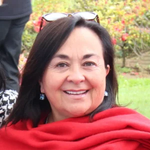 Valeska Geldres Weiss