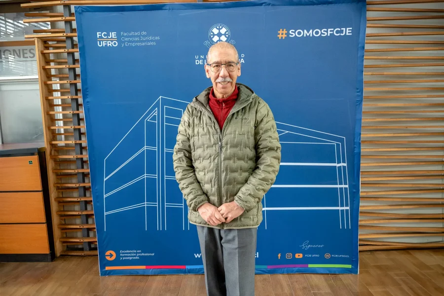 Roberto Reveco 2025