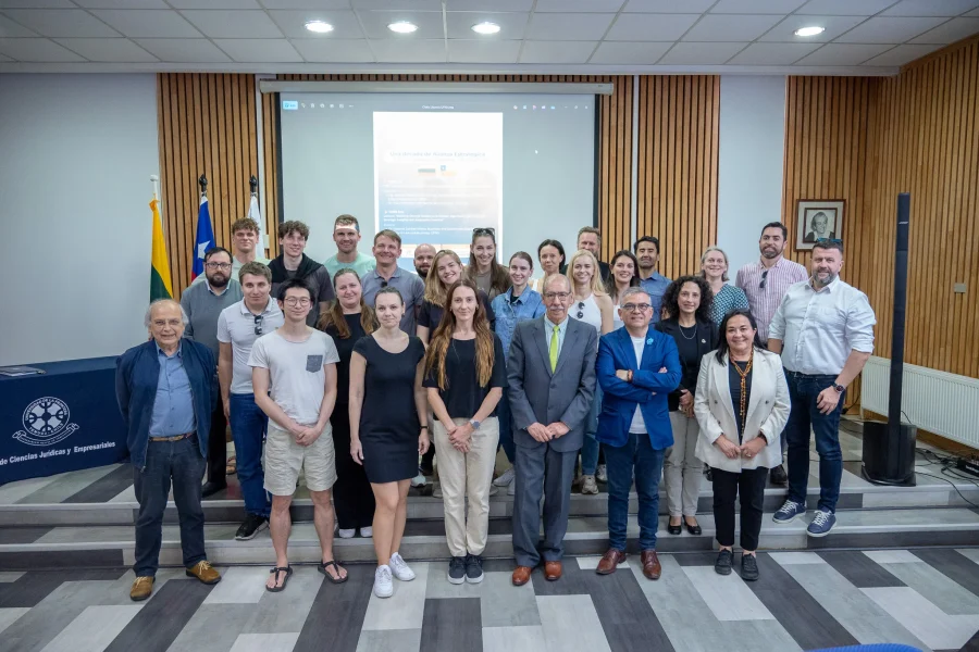 Visita en Lituania en la FCJE 2025